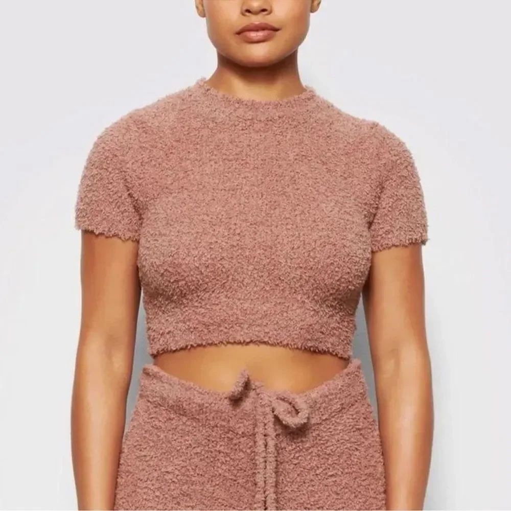 Skims Cozy Knit Cropped T-Shirt in Rose Clay